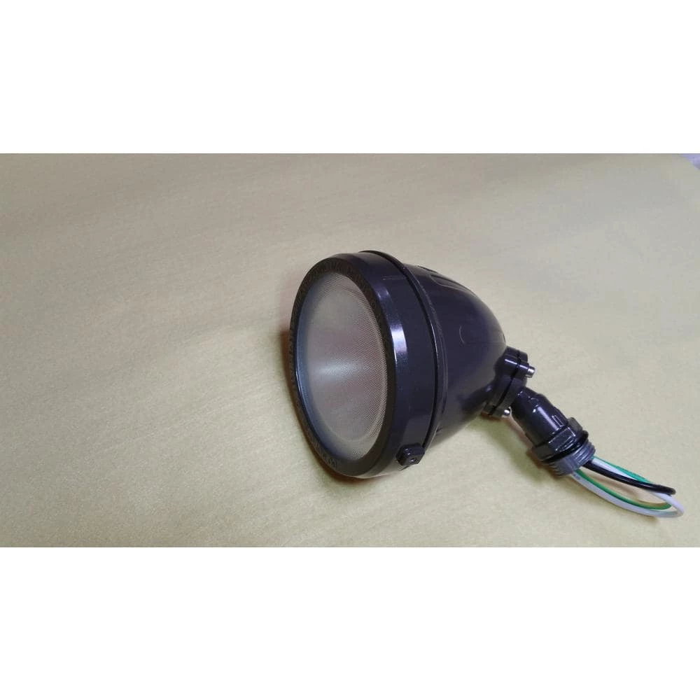 14-Watt LED 1100 Lumens CE Hardwired Bronze LED Landscape Flood Light Metal Spot Light by Commercial Electric 6 14-Watt LED 1100 Lumens CE Hardwired Bronze LED Landscape Flood Light Metal Spot Light by Commercial Electric - Image 4